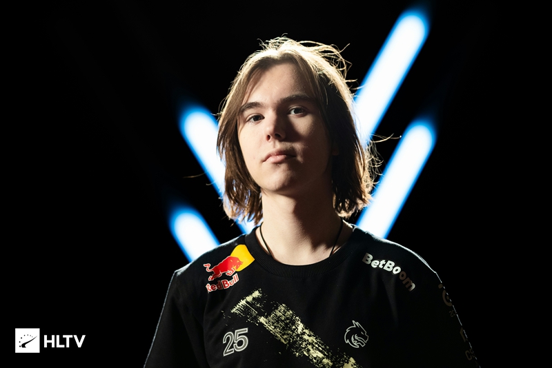 很多人记住 很多人记住